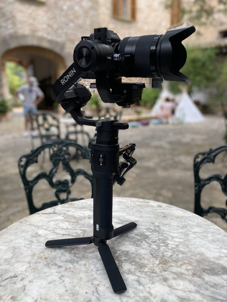 Balear Films - Equipos - Sony Alpha 7Riv y Ronin scaled