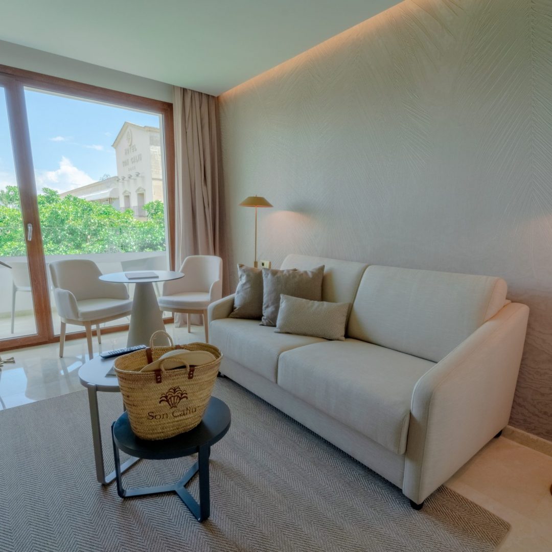 Balear Films - Hoteles - habitacion scaled